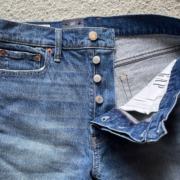 NWT GAP High Rise Cheeky MIDI Short Size 29 /8 Tall - Picture 4 of 5